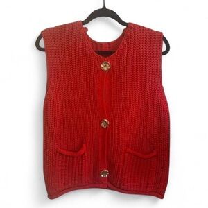 H&M Red knitted vest with gold buttons NWOT
